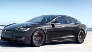 Photo of Tesla Otopilot yeşil ışıkları ve hız sınırlarını algılamaya başladı